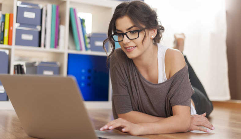 酒都电子手机有限公司轮播图3